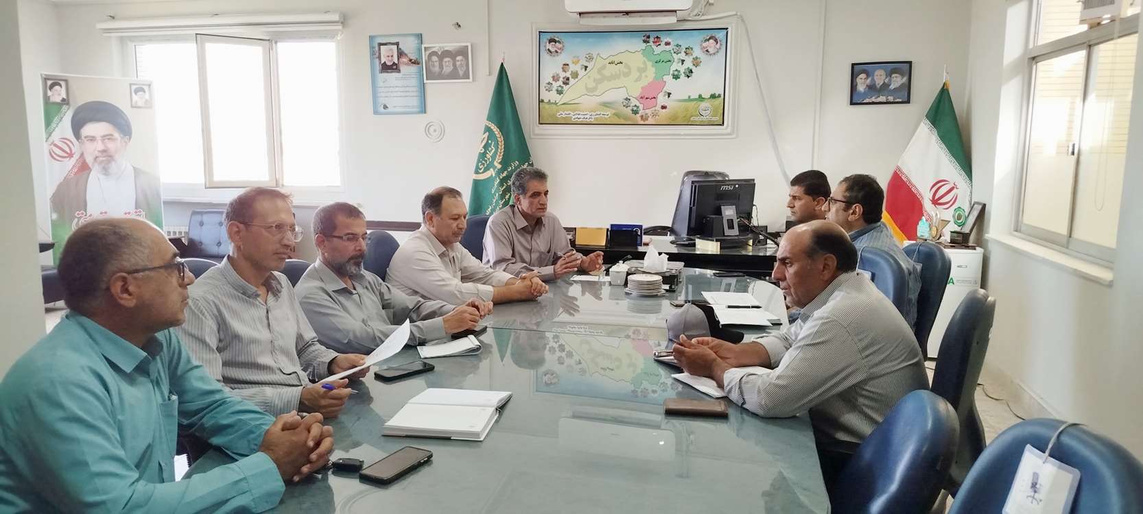 میز خدمت 